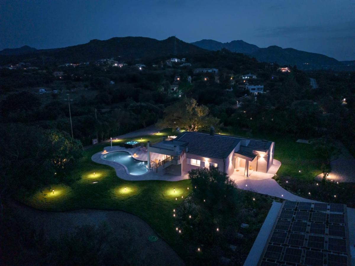 Villa Golden Root Real Estate San Teodoro  Exterior photo
